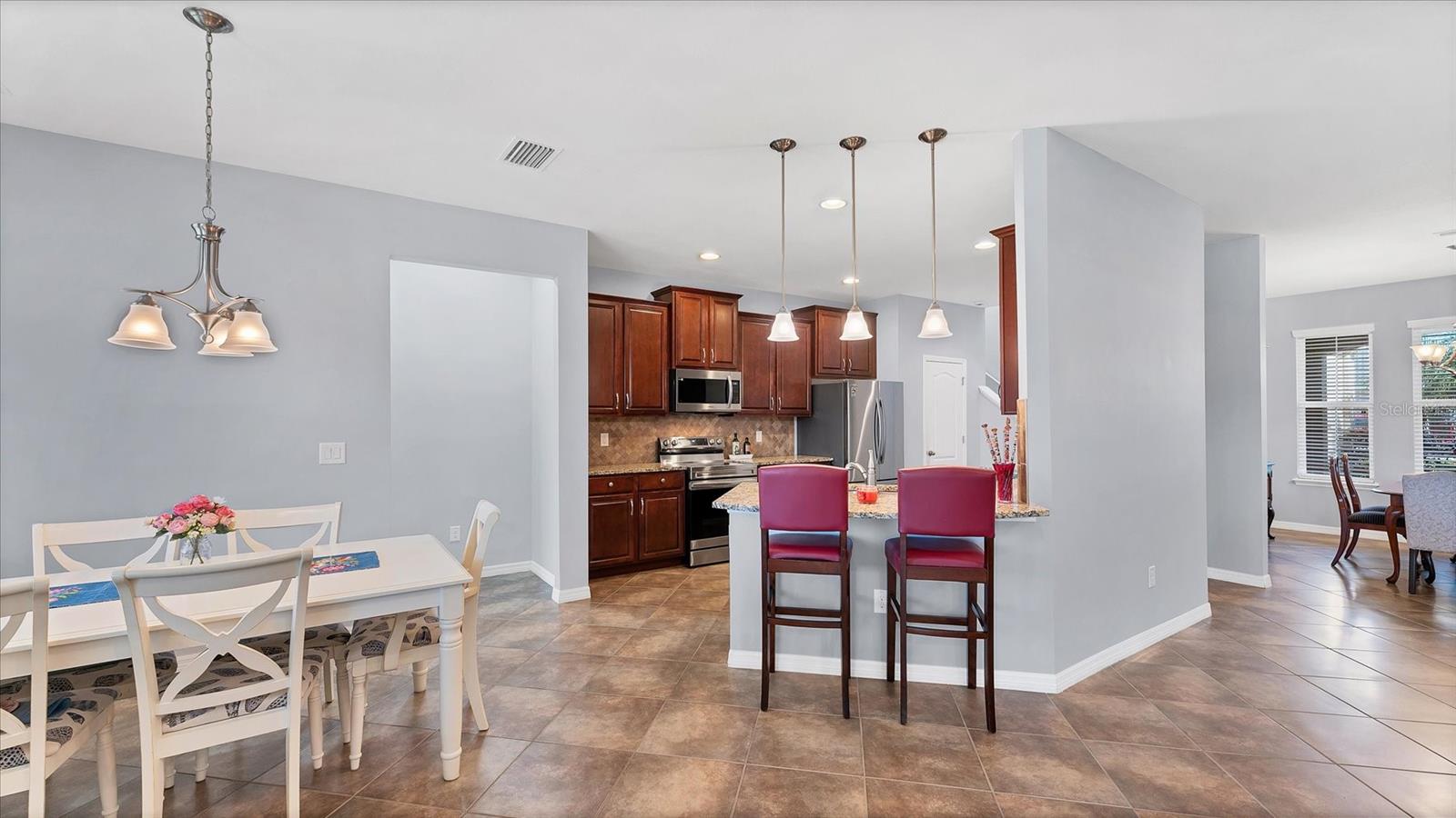 MCKINLEY OAKS - Residential