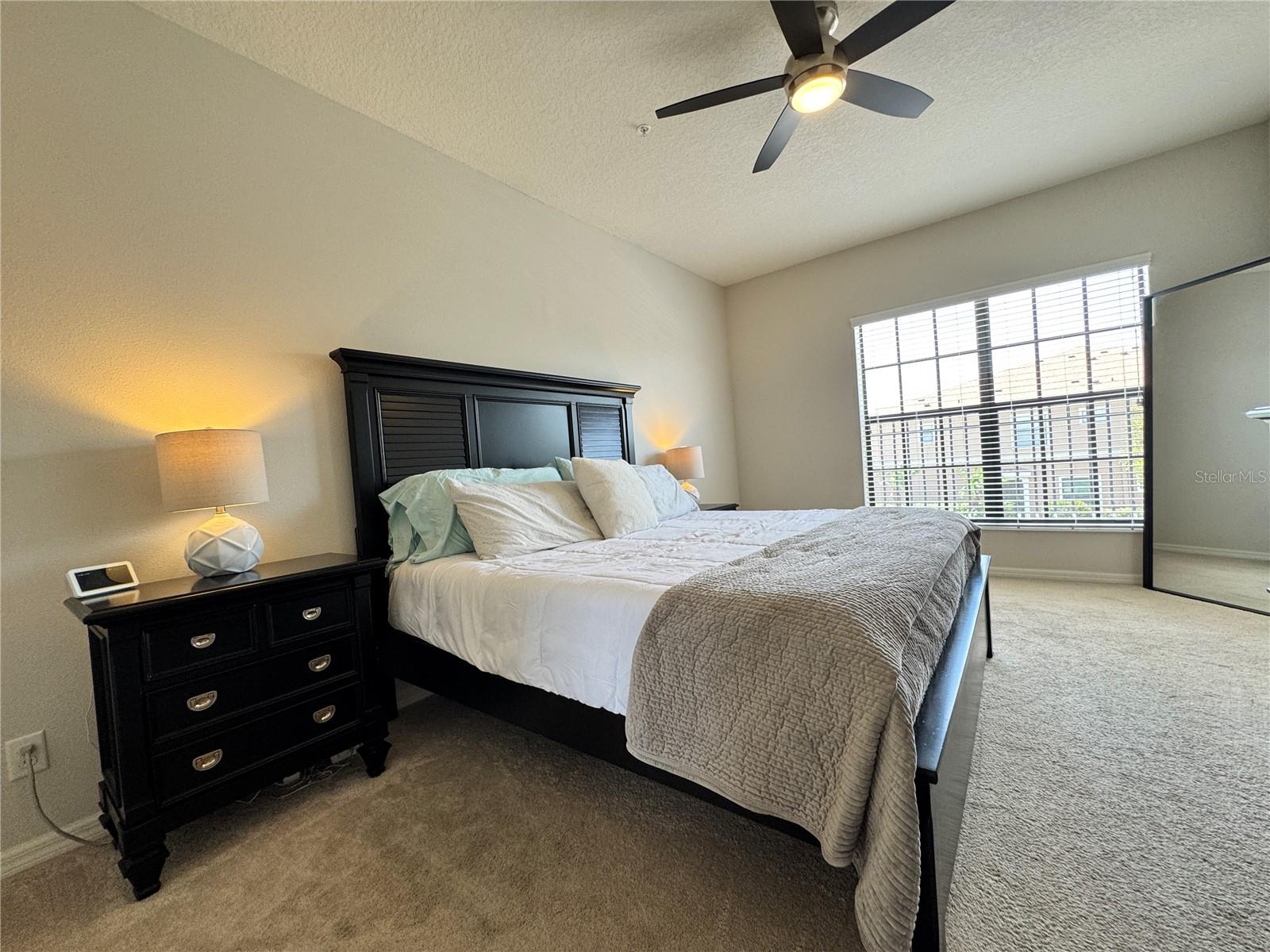 PALMA SOLA TRACE CONDO OR2185/736 - Residential Lease