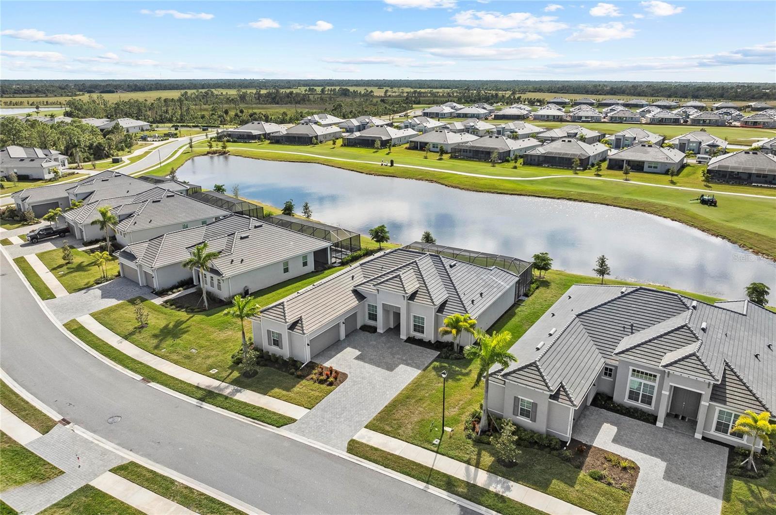 WELLEN PARK GOLF & COUNTRY CLUB - Residential