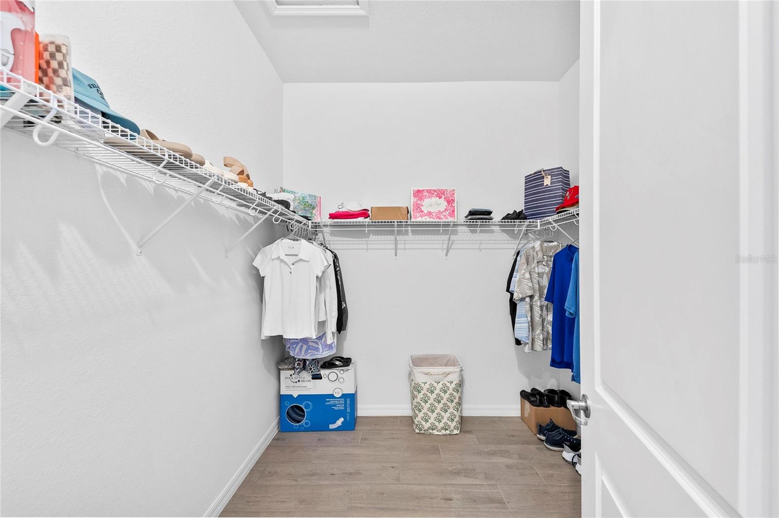 WELLEN PARK GOLF & COUNTRY CLUB - Residential