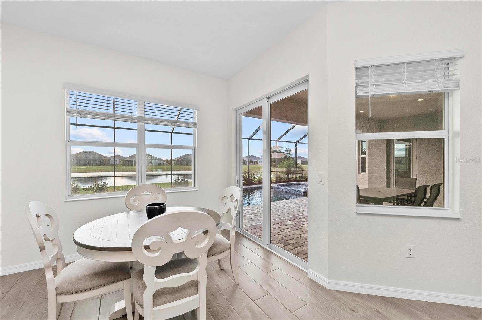 WELLEN PARK GOLF & COUNTRY CLUB - Residential