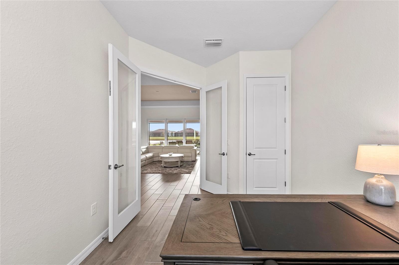 WELLEN PARK GOLF & COUNTRY CLUB - Residential