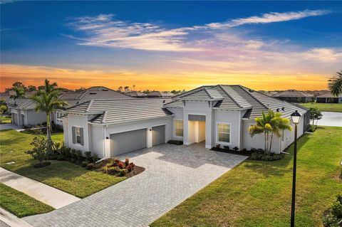 Photo of 17341 Sandpearl Road, Venice, FL 34293 (MLS # N6141527)