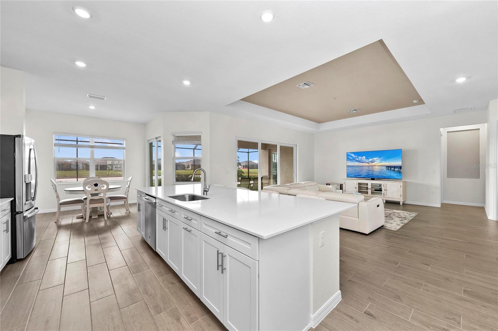 WELLEN PARK GOLF & COUNTRY CLUB - Residential