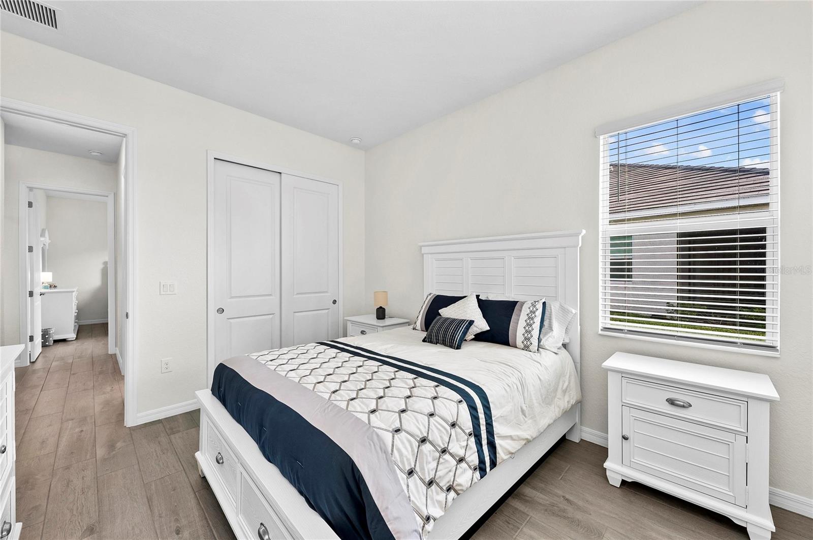 WELLEN PARK GOLF & COUNTRY CLUB - Residential