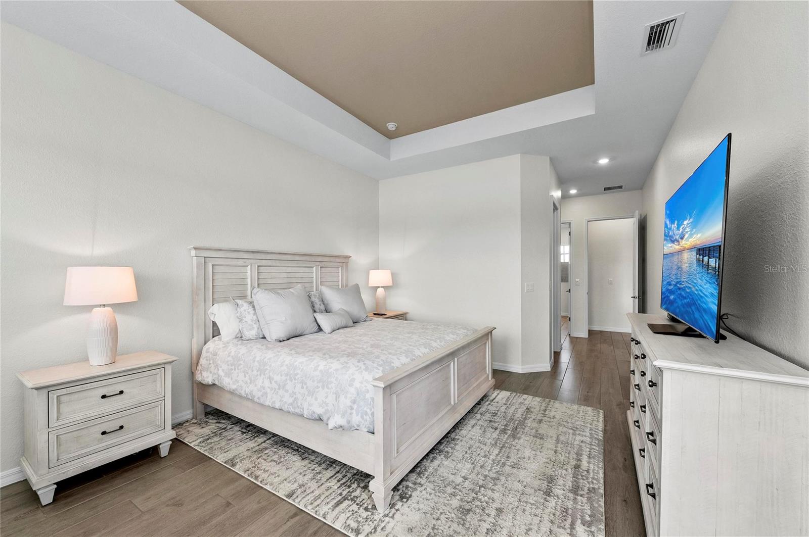 WELLEN PARK GOLF & COUNTRY CLUB - Residential