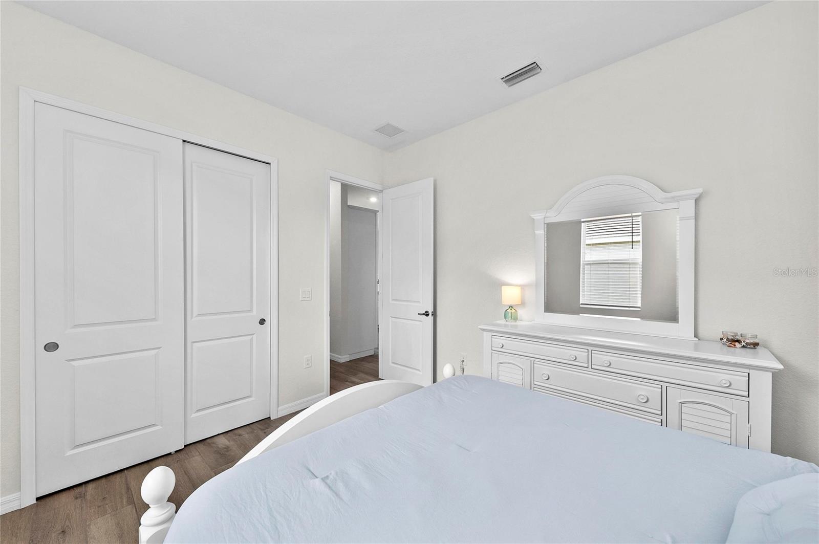 WELLEN PARK GOLF & COUNTRY CLUB - Residential