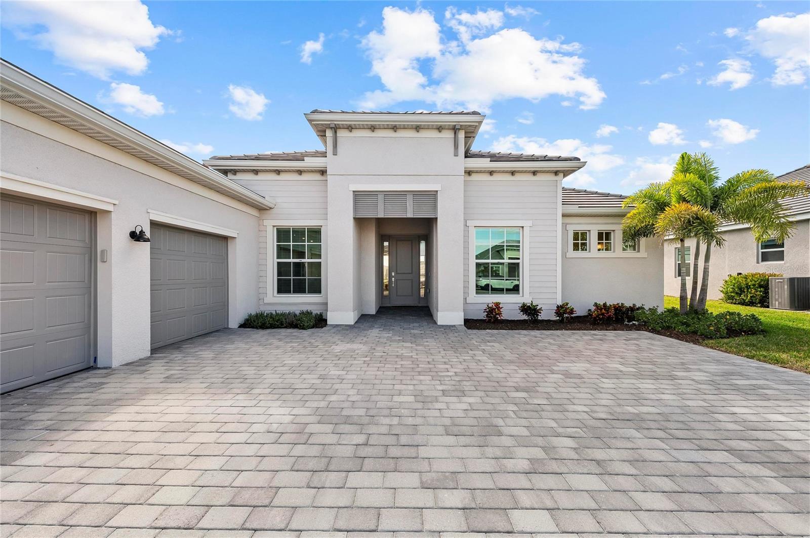 WELLEN PARK GOLF & COUNTRY CLUB - Residential