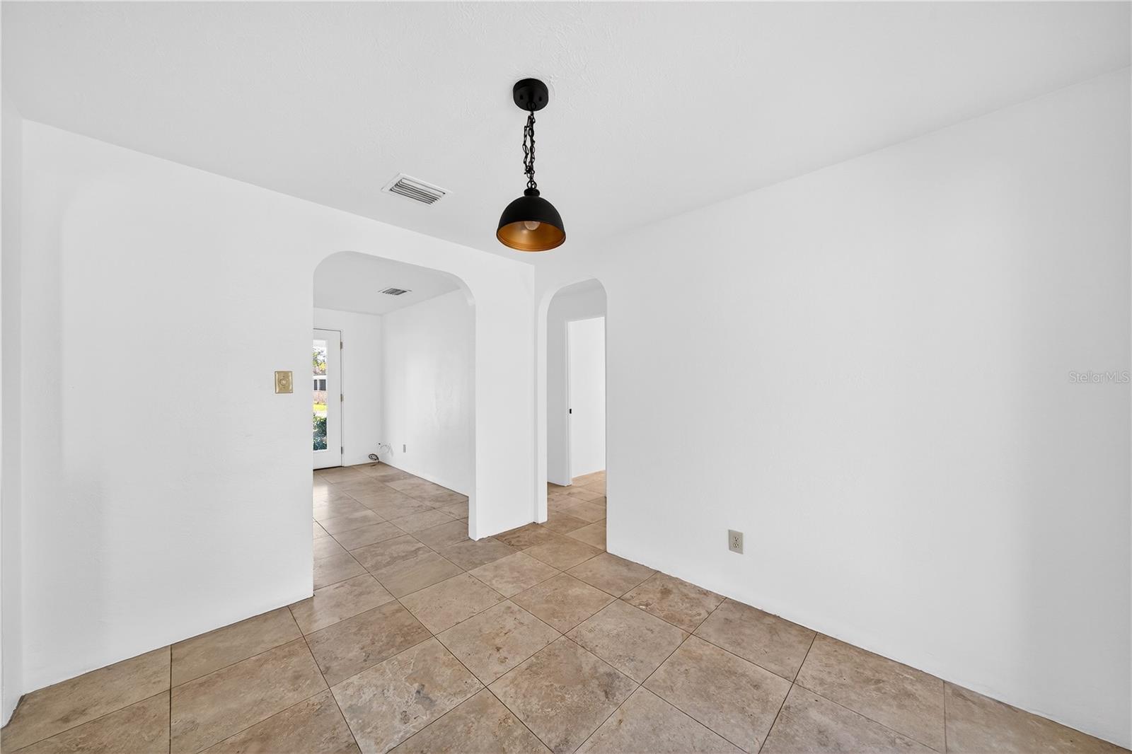 DUBSDREAD HEIGHTS - Residential