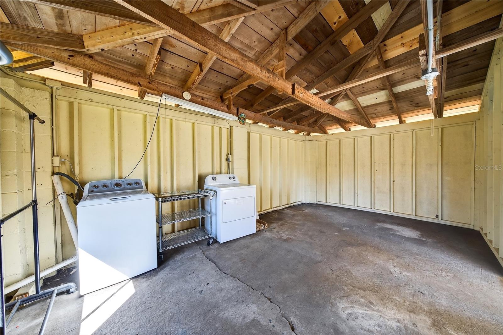 DUBSDREAD HEIGHTS - Residential