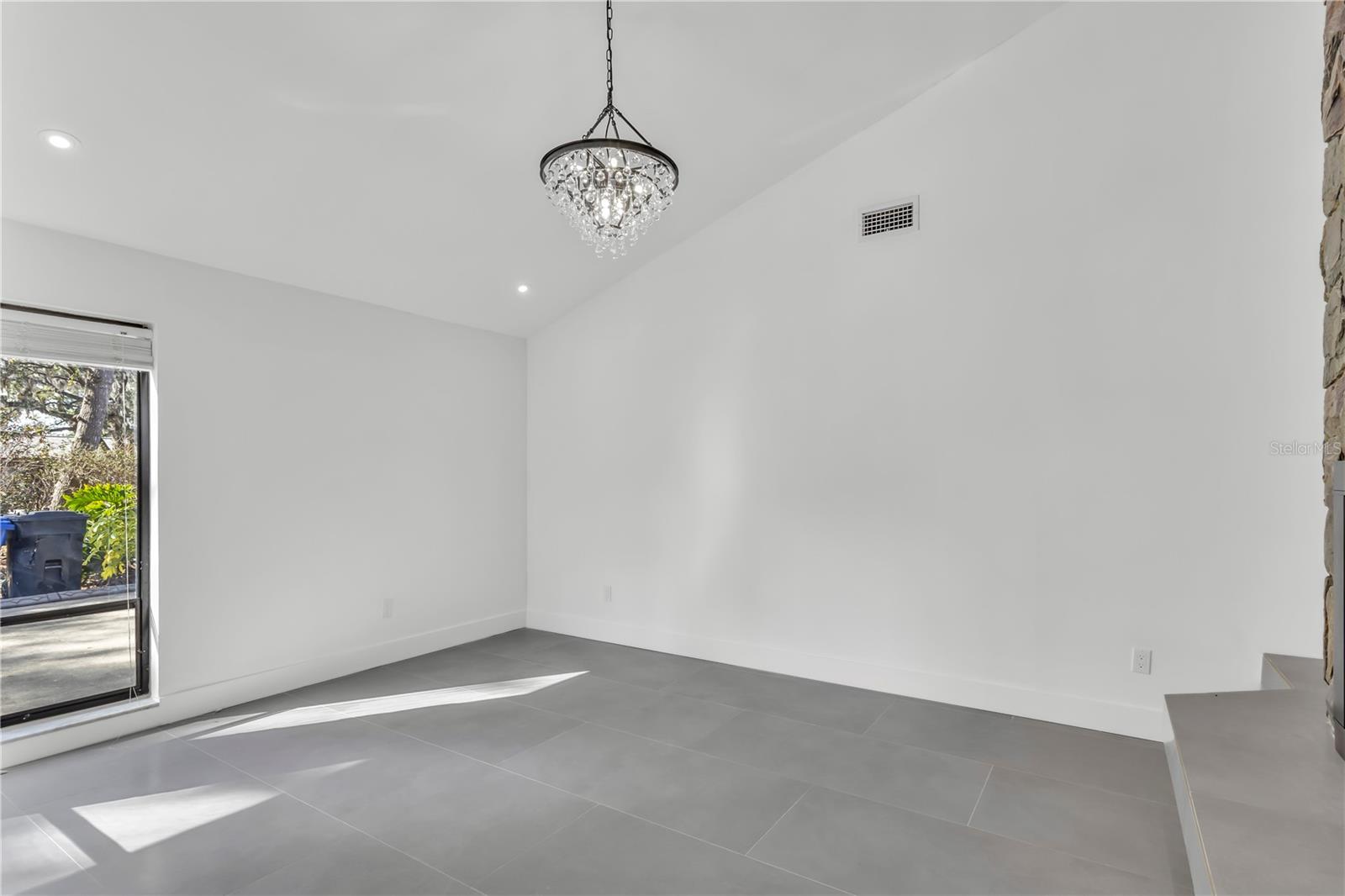 BUCKHORN SPGS MANOR - Residential