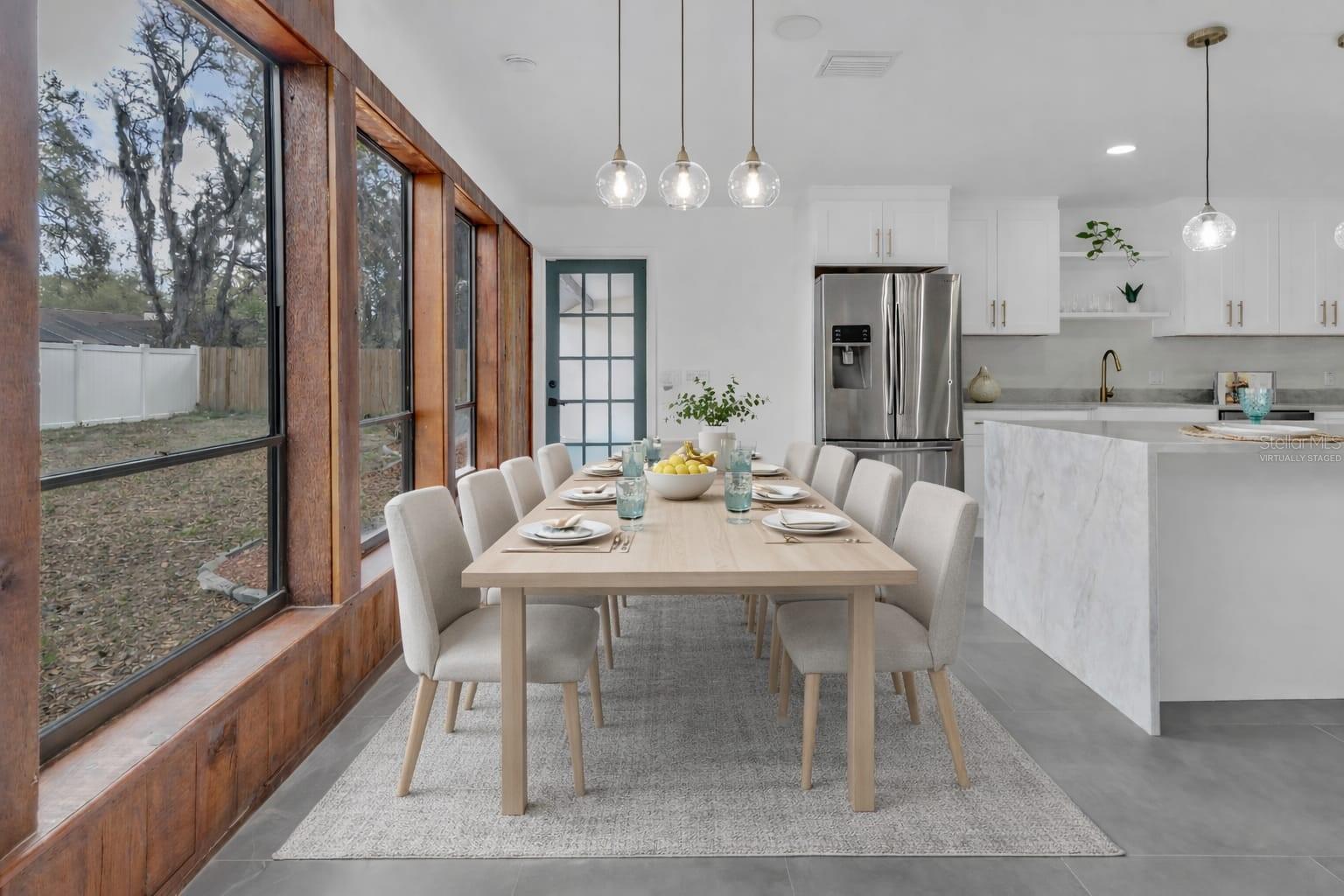 BUCKHORN SPGS MANOR - Residential