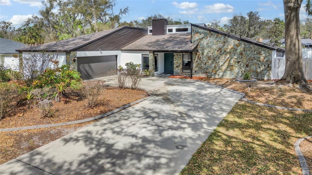 Photo of 3033 Wister Circle, Valrico, FL 33596 (MLS # TB8483555)