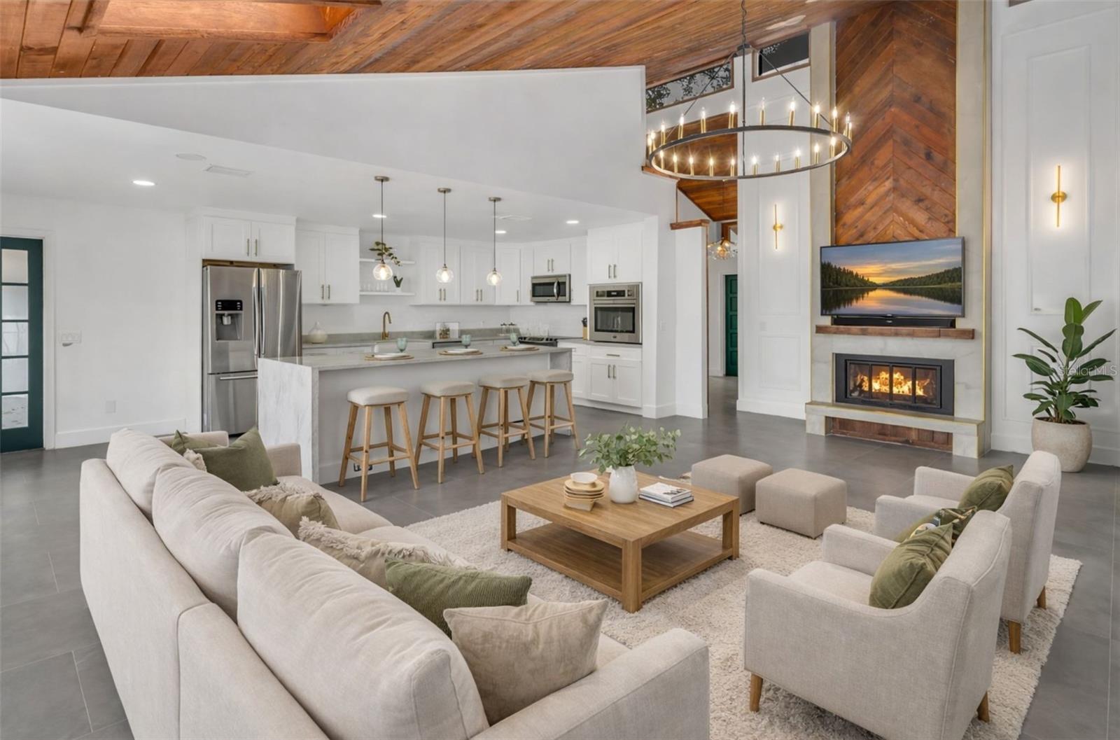 BUCKHORN SPGS MANOR - Residential