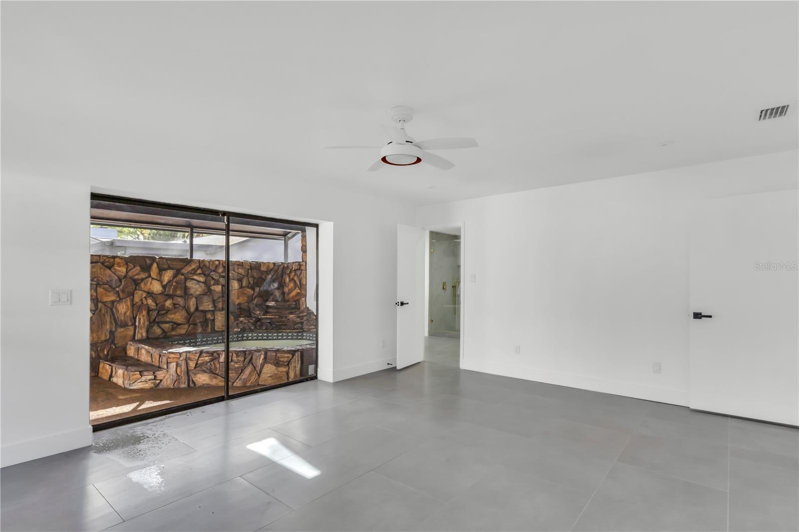 BUCKHORN SPGS MANOR - Residential