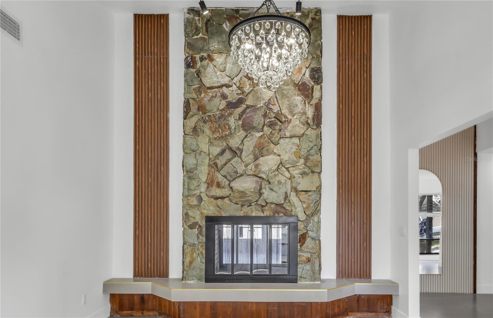 BUCKHORN SPGS MANOR - Residential