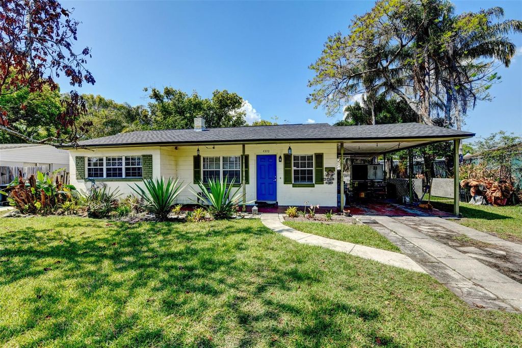 Photo of 4370 Shorecrest Drive, Orlando, FL 32804 (MLS # O6394967)