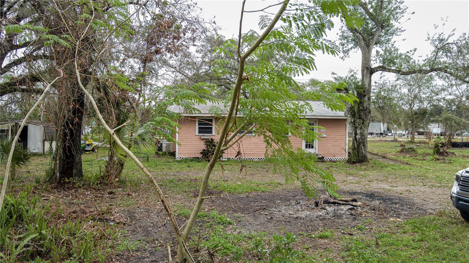 MYAKKA CITY - Land
