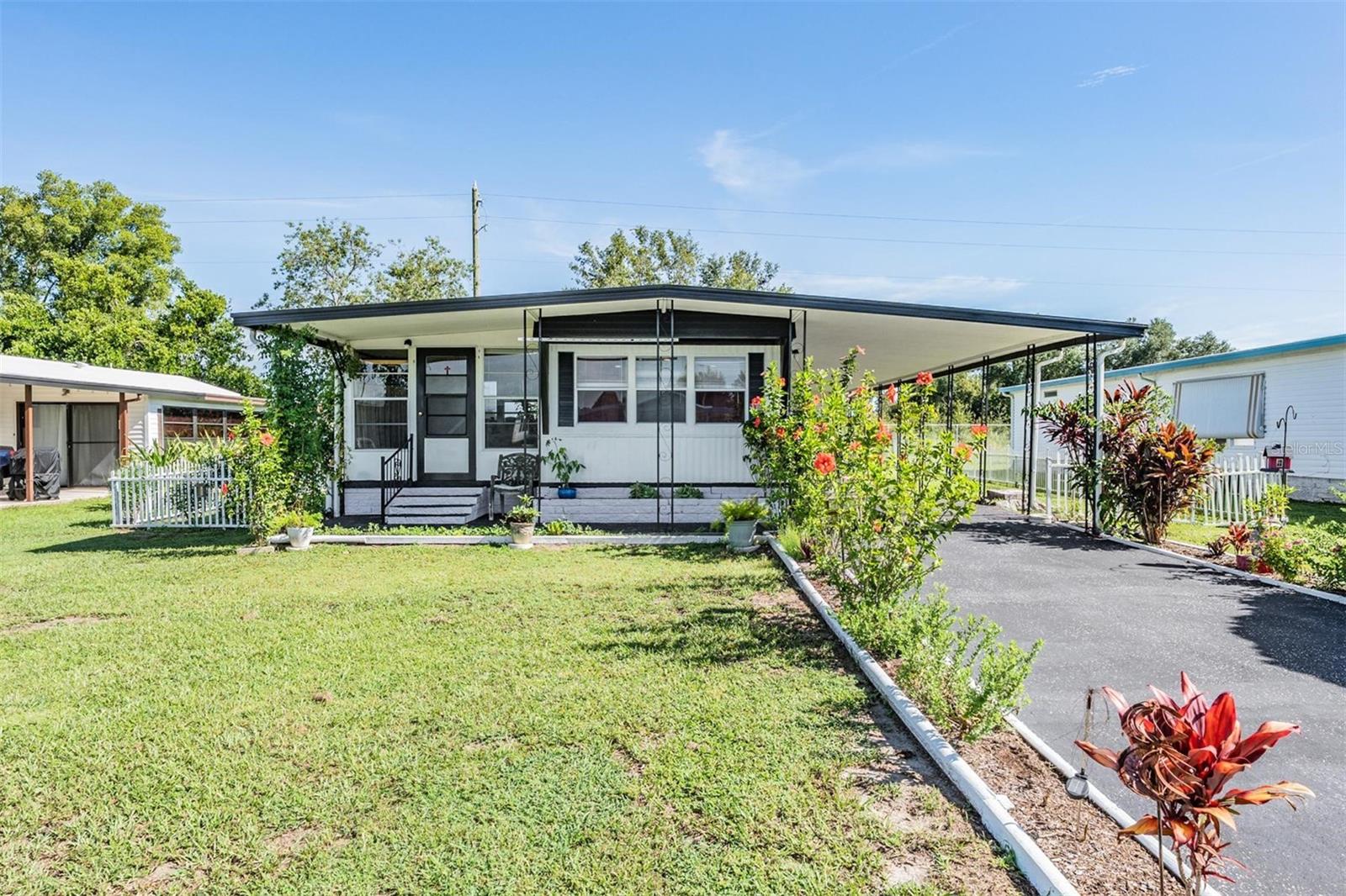 GEM ESTATES - Residential