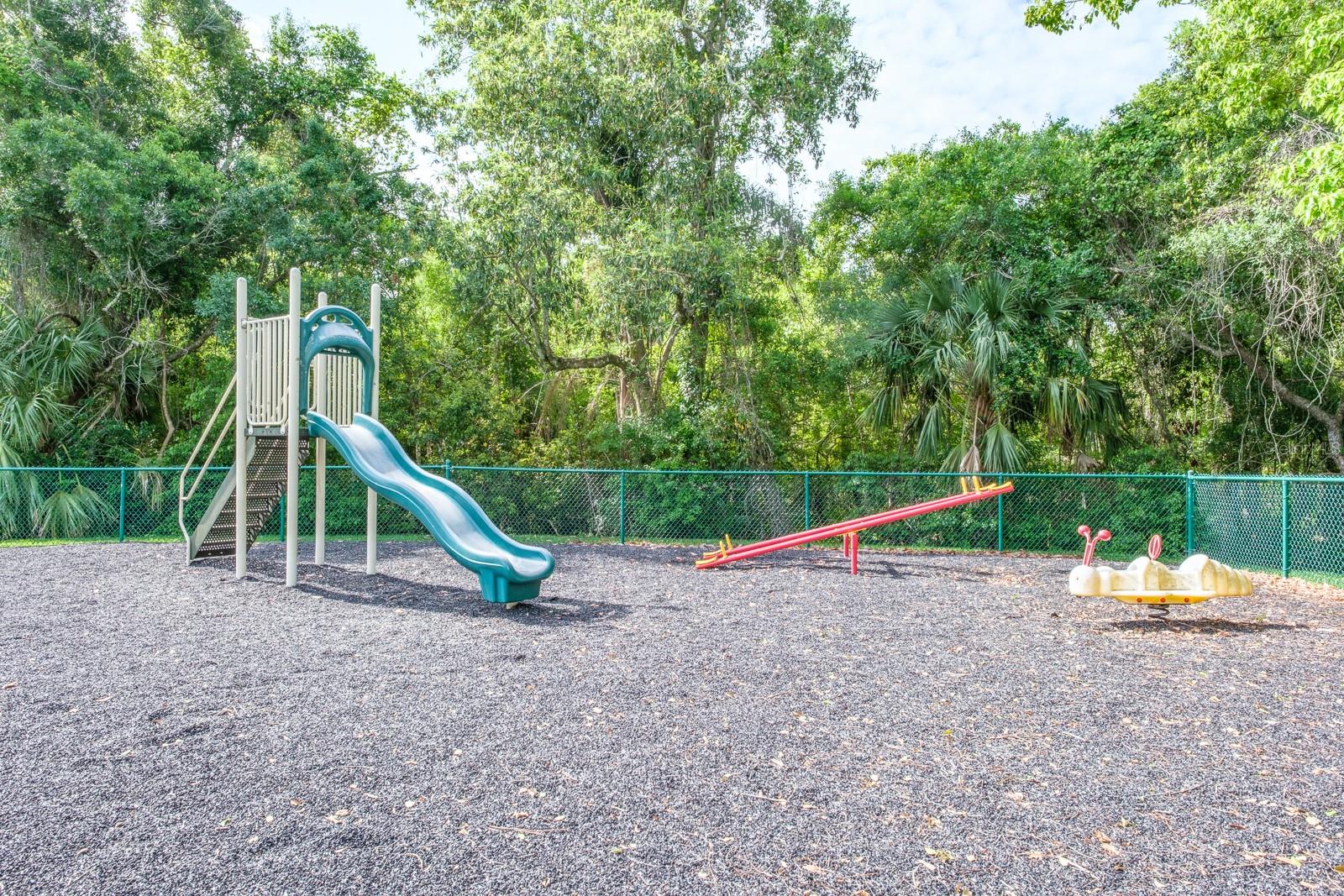 PINE RIDGE AT LAKE TARPON VILLAGE - Residential