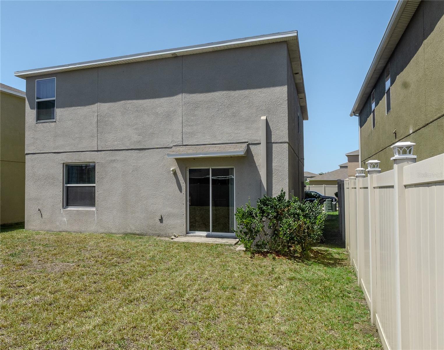 6707 BLUE MOON WAY
