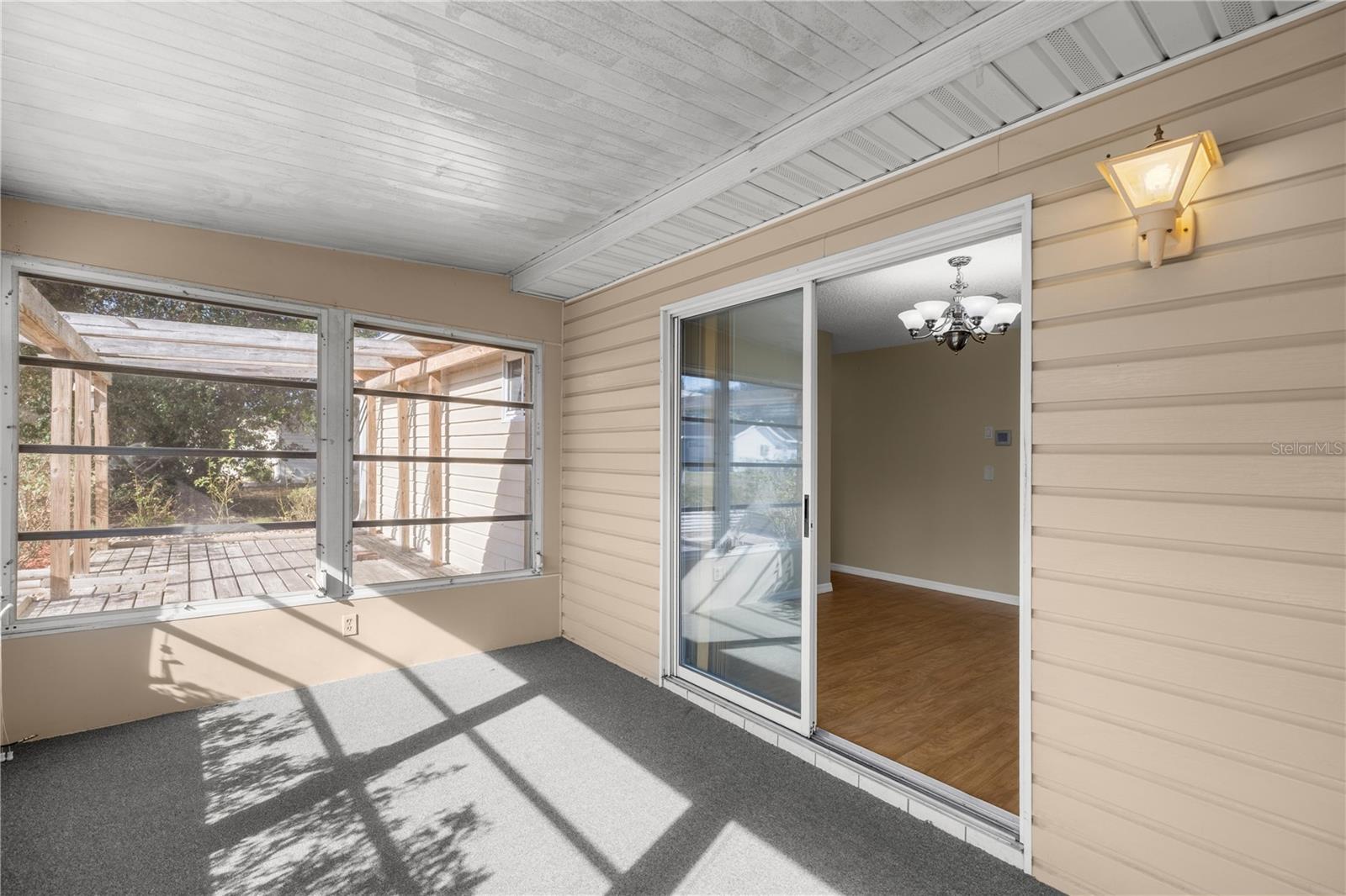 SPRUCE CRK 04 - Residential