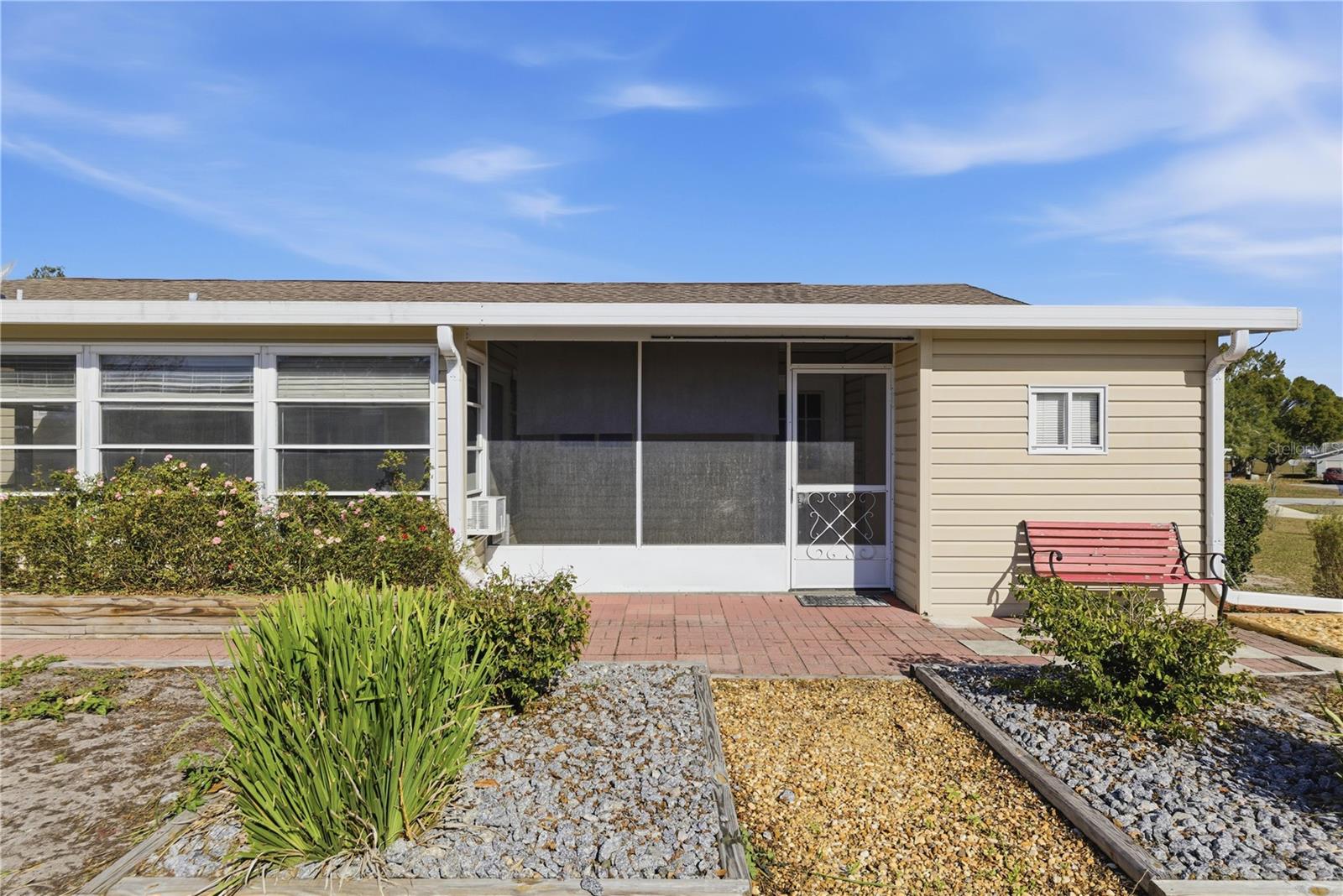 SPRUCE CRK 04 - Residential