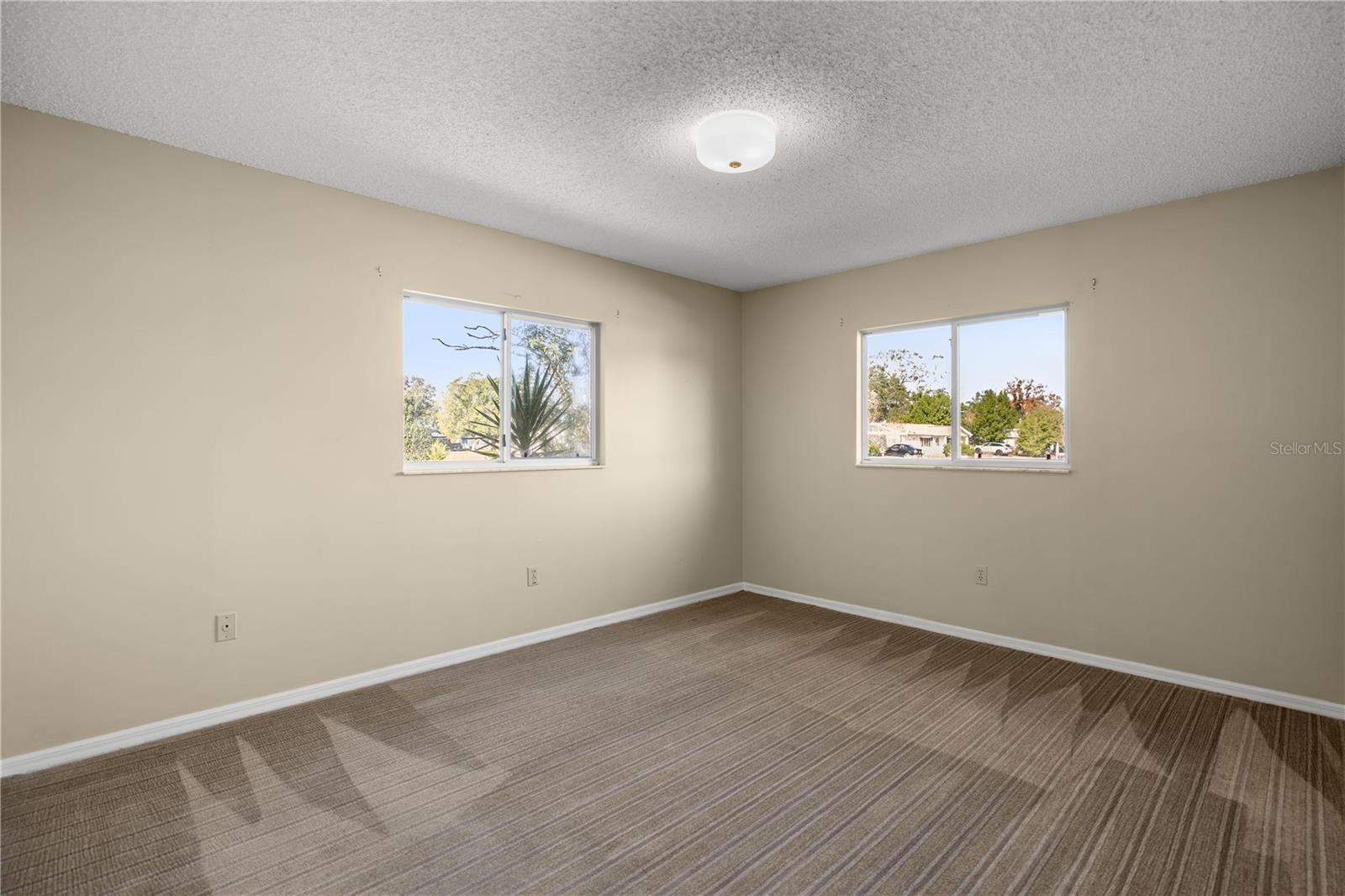 SPRUCE CRK 04 - Residential