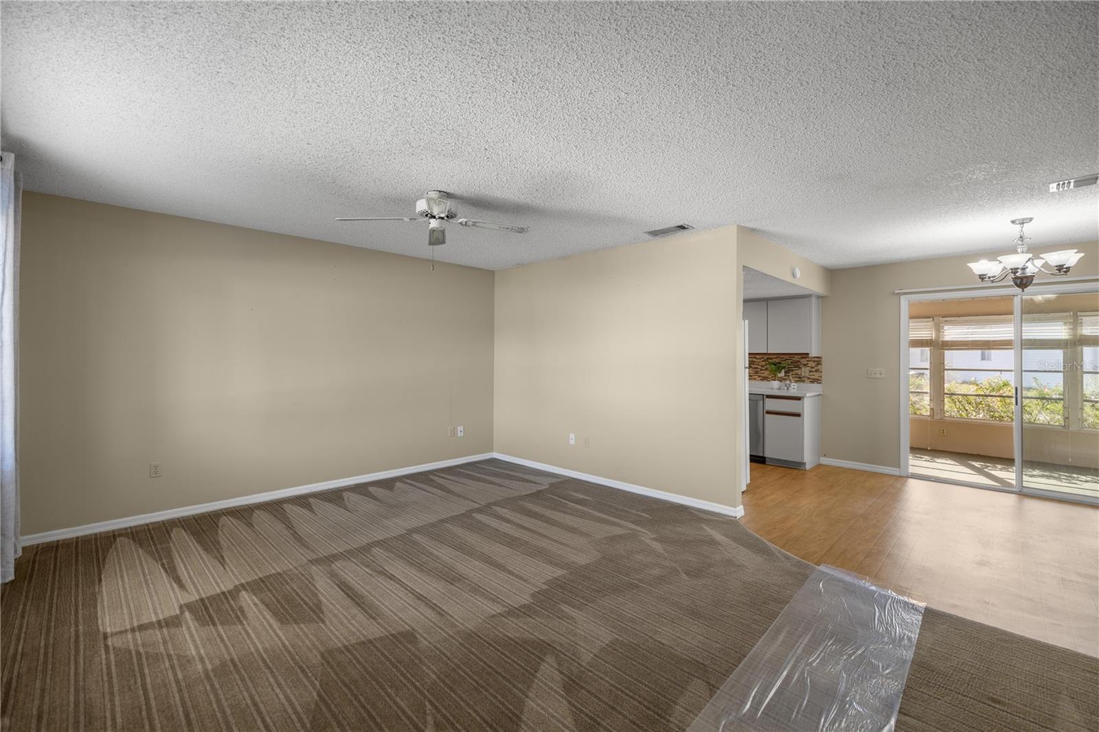 SPRUCE CRK 04 - Residential