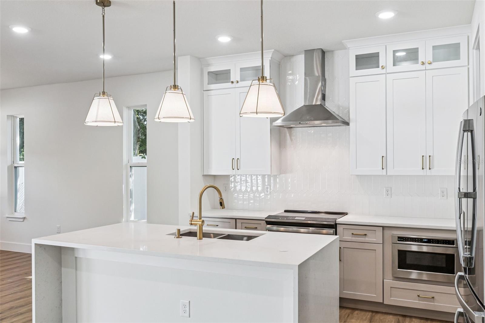 NELA ISLE - Residential