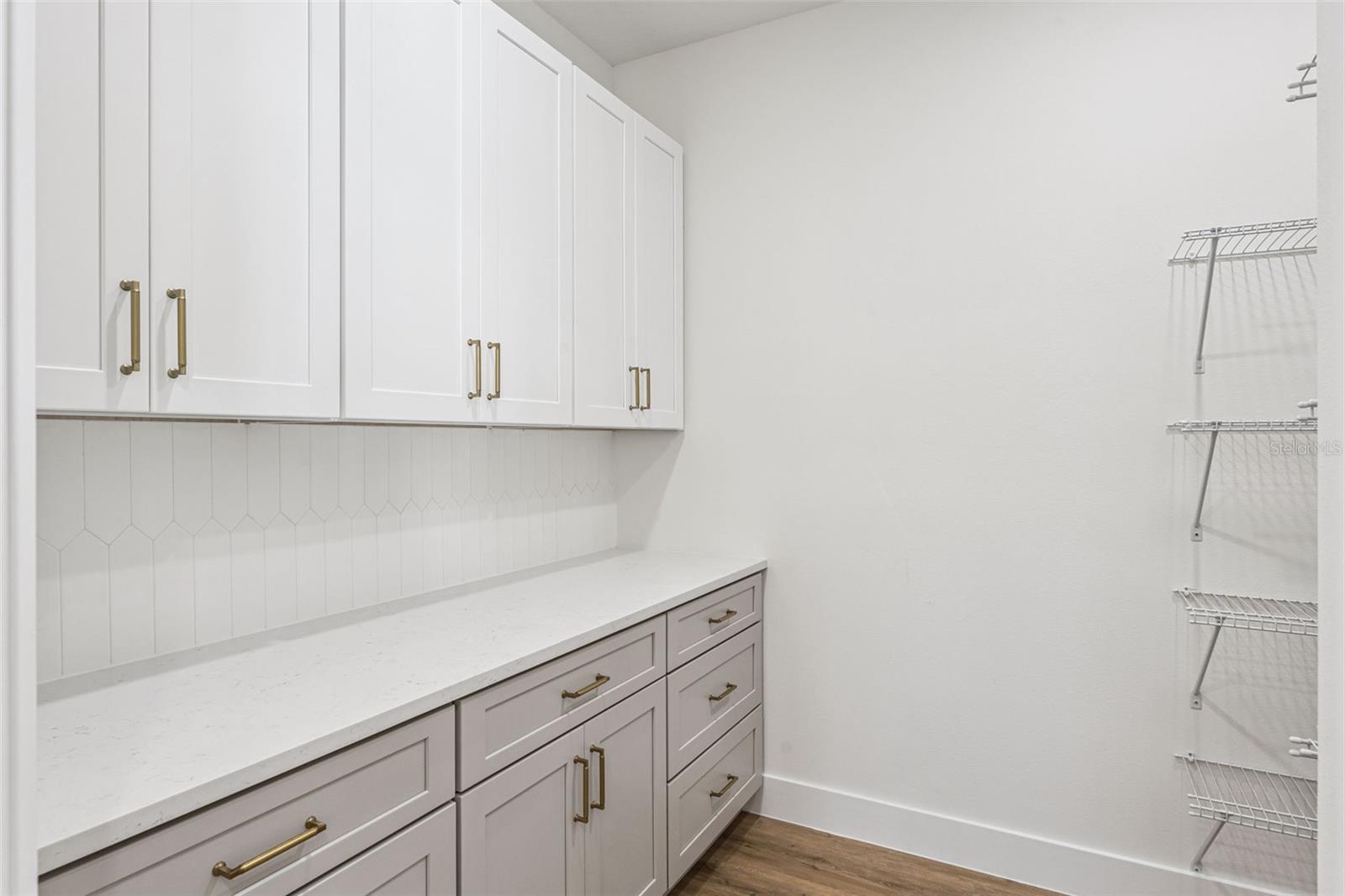 NELA ISLE - Residential