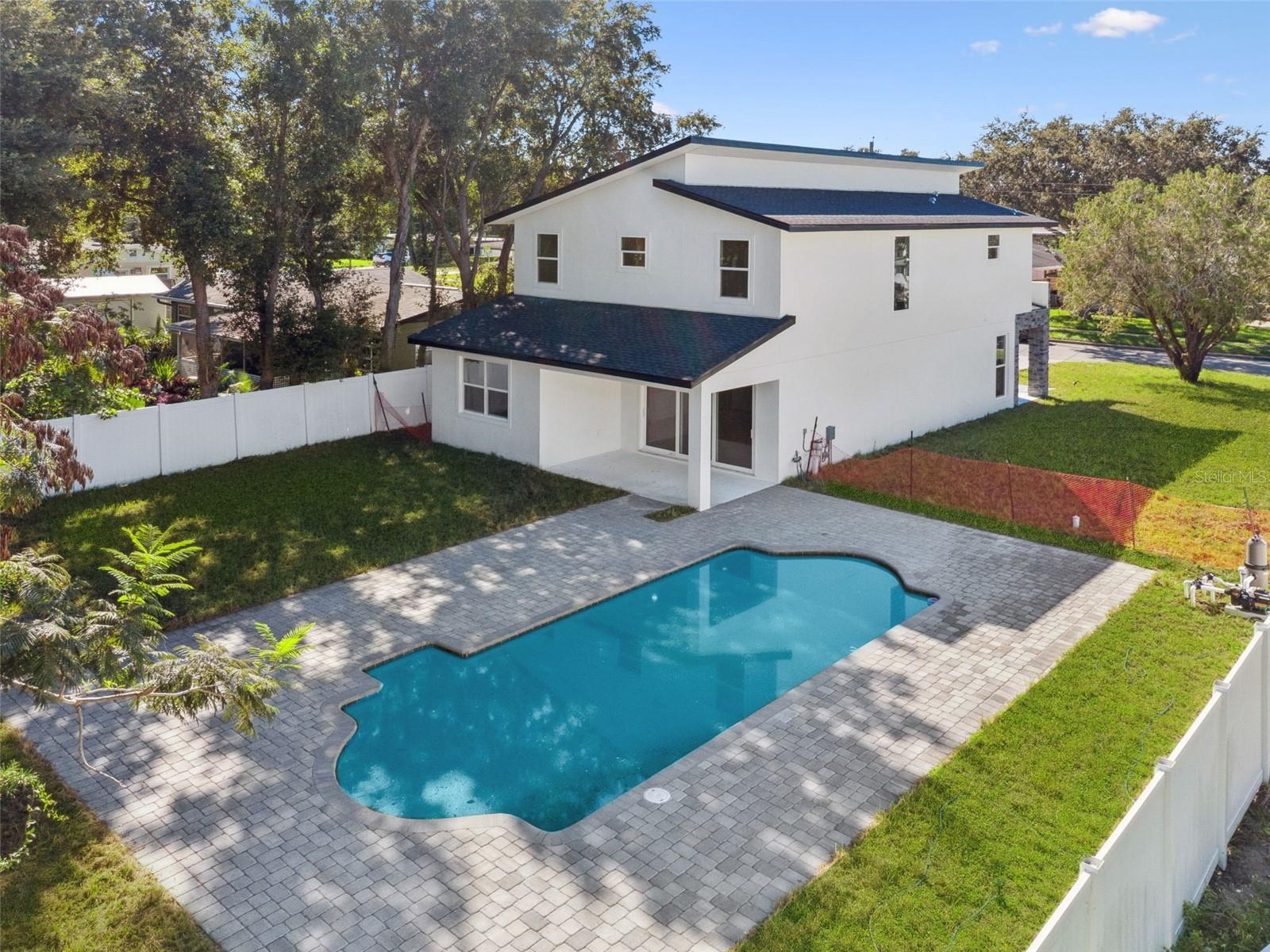 NELA ISLE - Residential