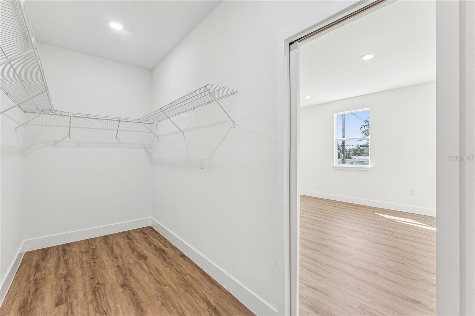 NELA ISLE - Residential