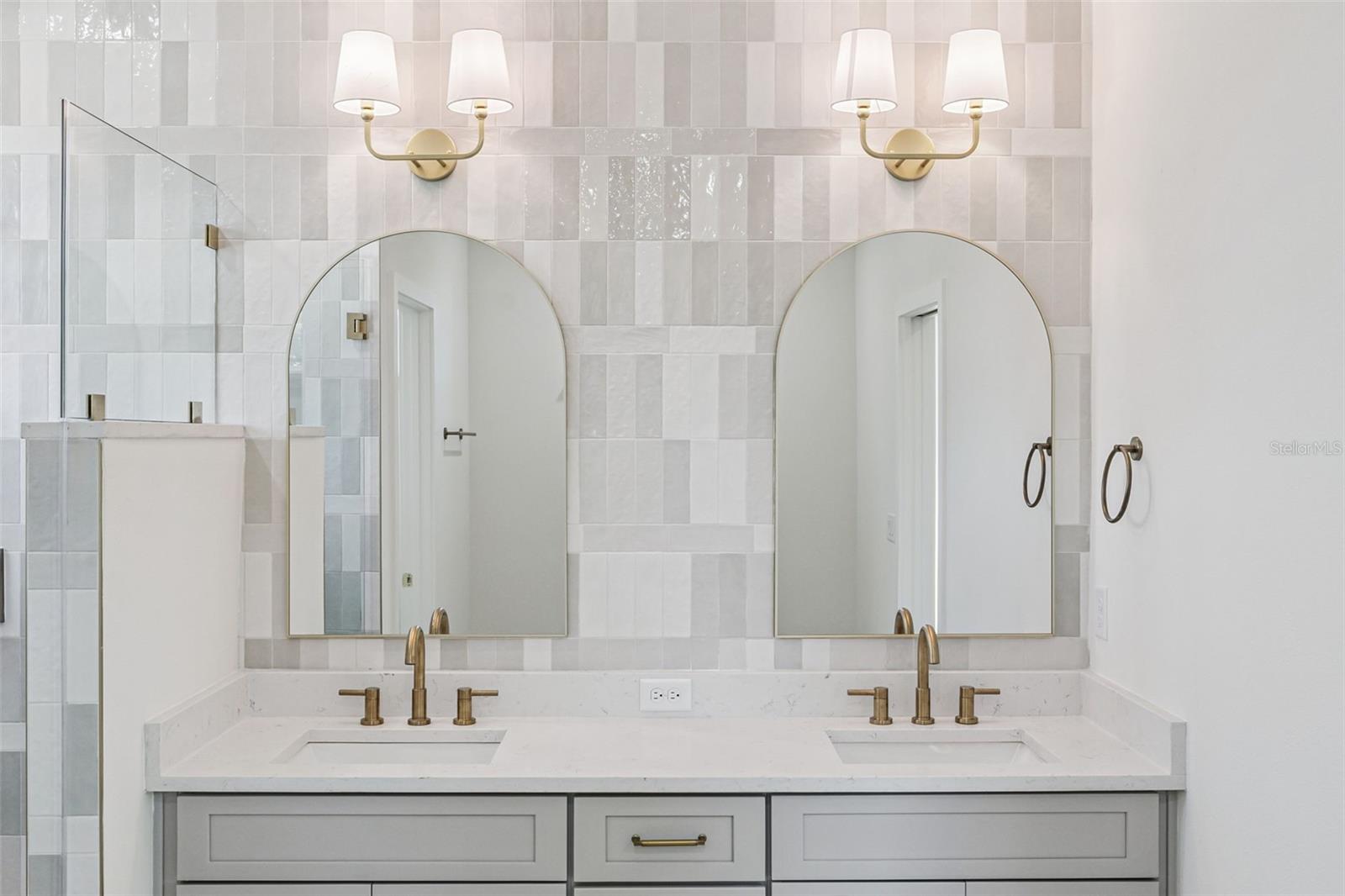 NELA ISLE - Residential