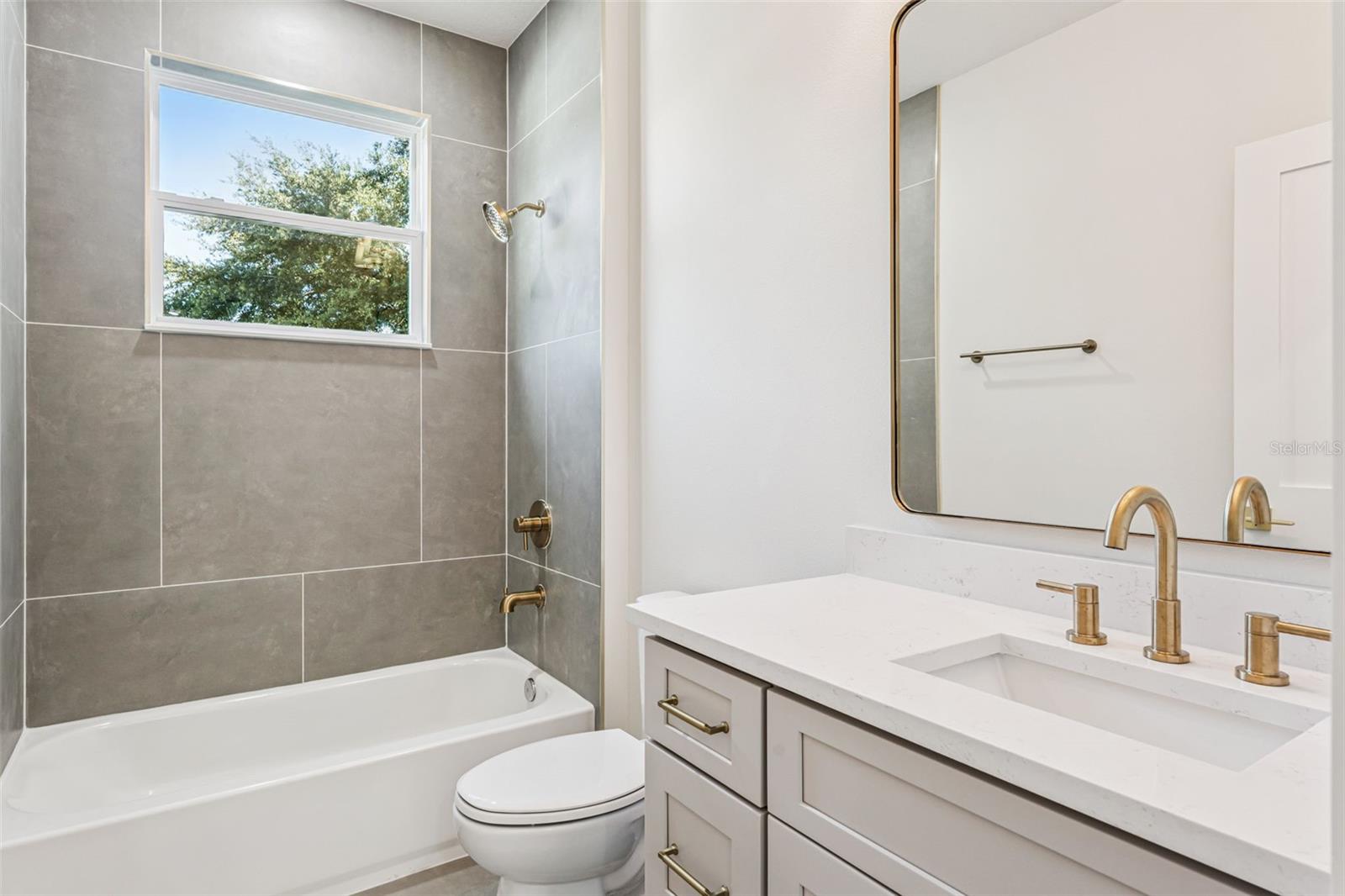 NELA ISLE - Residential