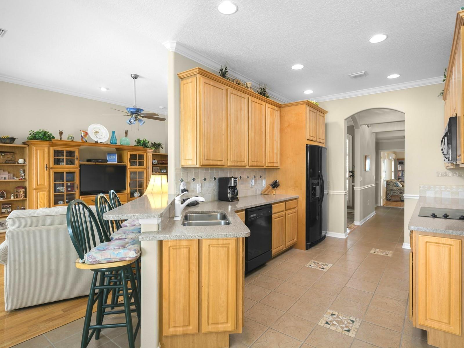 EAST LAKE ESTATES UNIT 01 - Residential