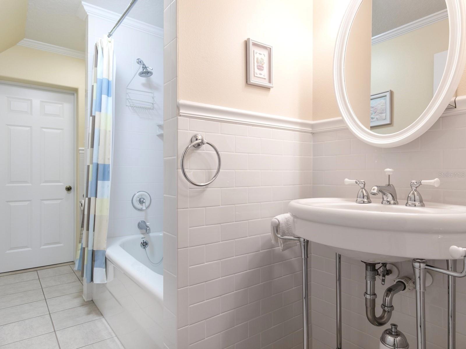 EAST LAKE ESTATES UNIT 01 - Residential