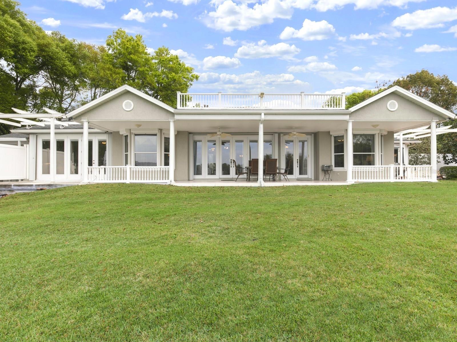 EAST LAKE ESTATES UNIT 01 - Residential