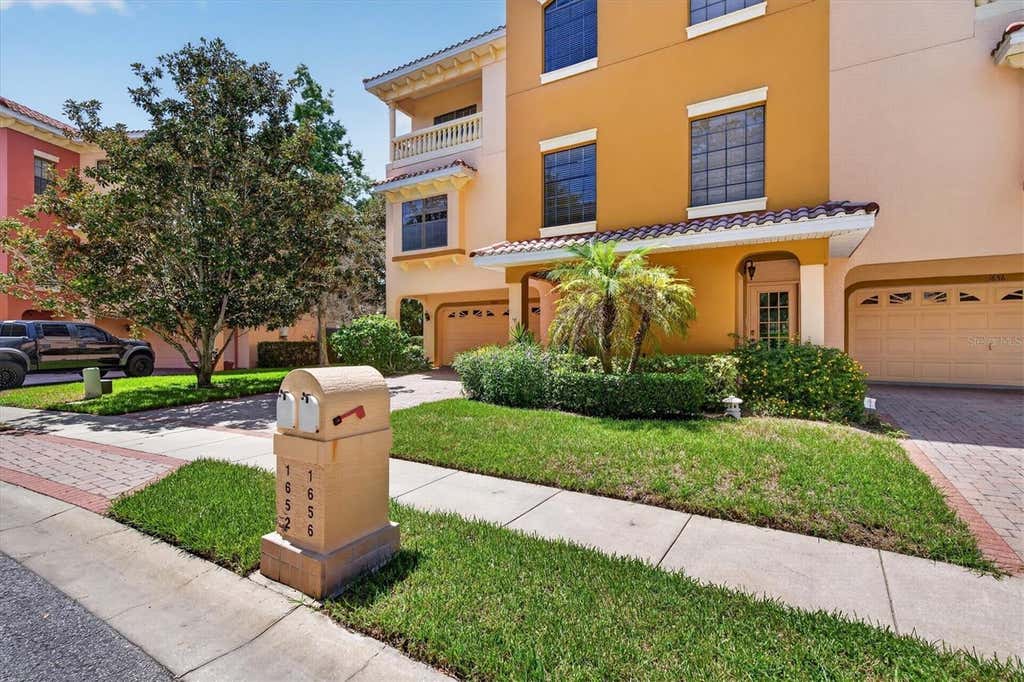 Photo of 1652 Citrine Trail, Tarpon Springs, FL 34689 (MLS # TB8537064)