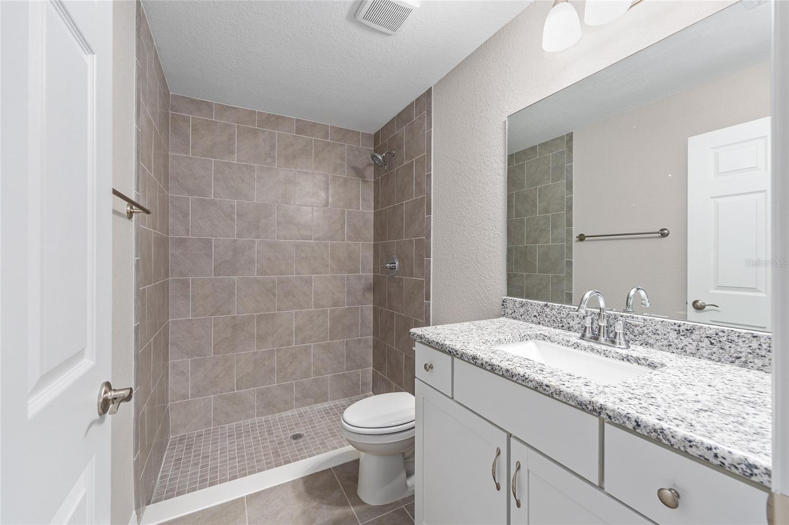 RAINBOW LAKES ESTATE - Residential