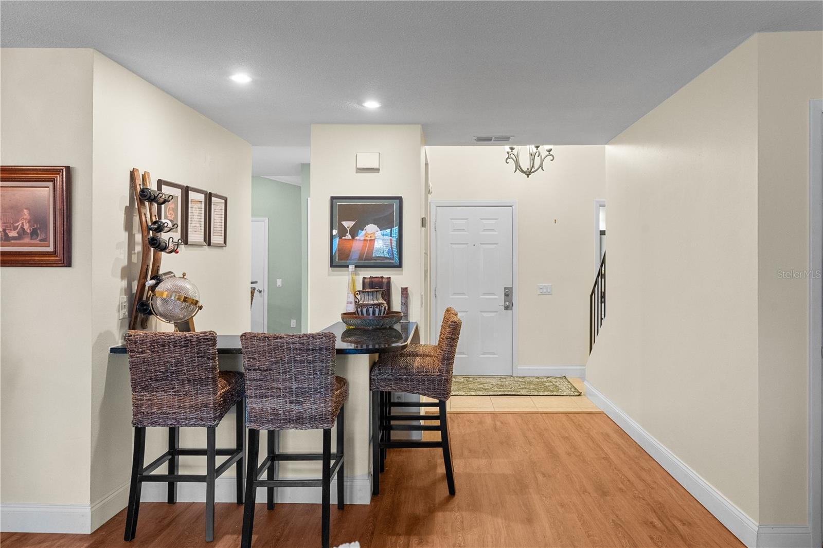 OAK HARBOUR SEC 3 A CONDO - Residential