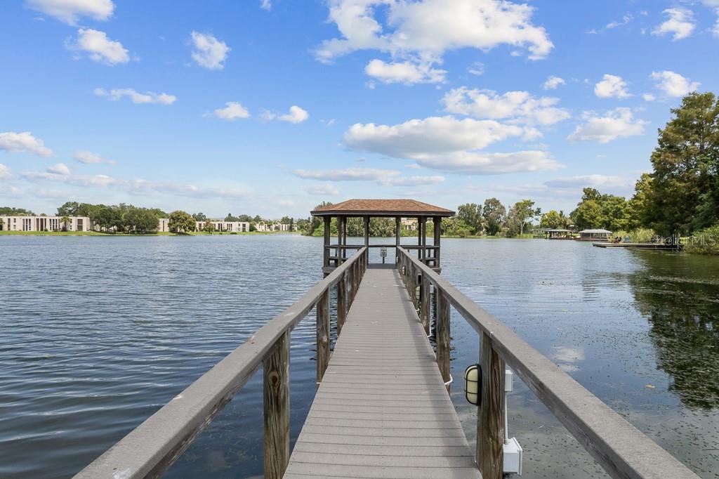 OAK HARBOUR SEC 3 A CONDO - Residential