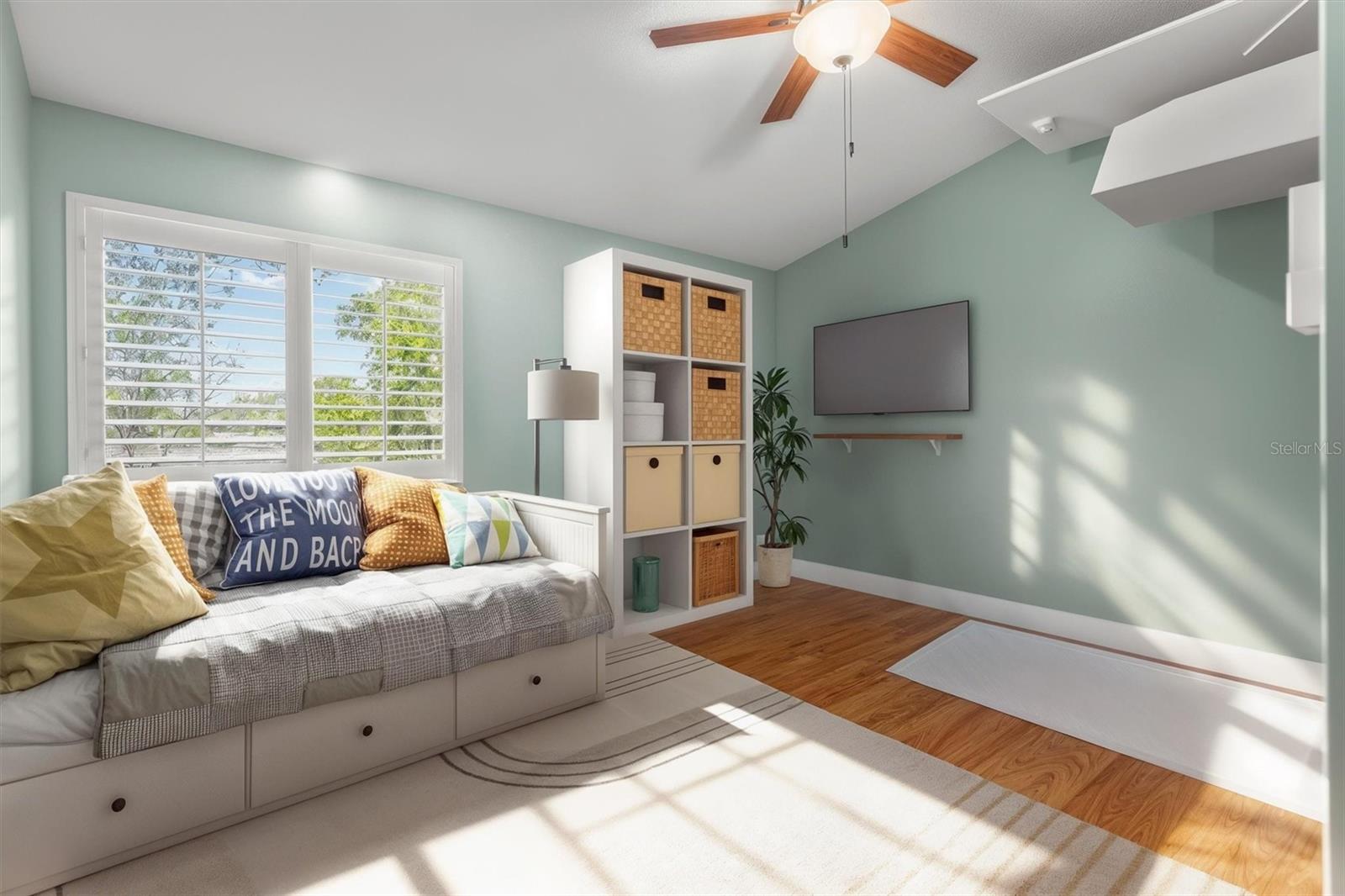 OAK HARBOUR SEC 3 A CONDO - Residential