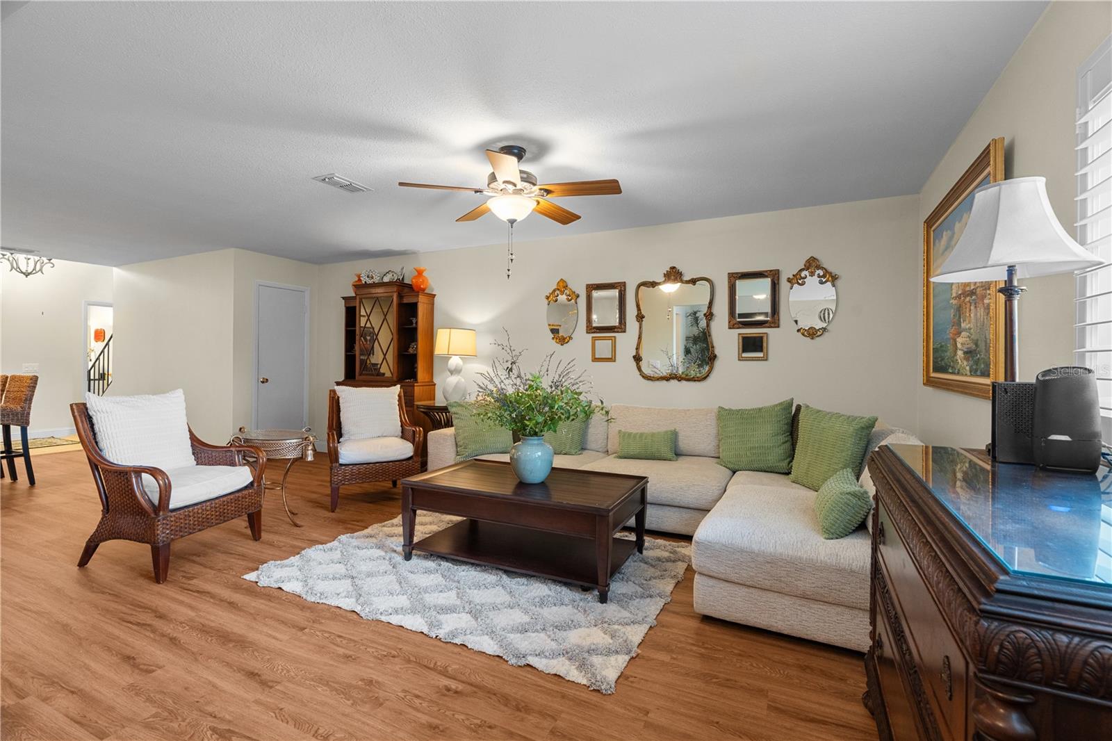 OAK HARBOUR SEC 3 A CONDO - Residential