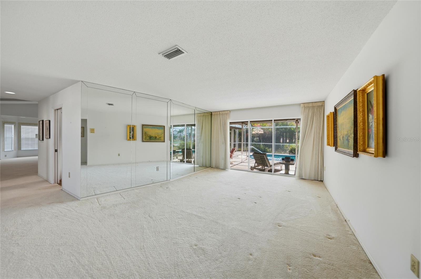 ENGLEWOOD ISLES SUB - Residential