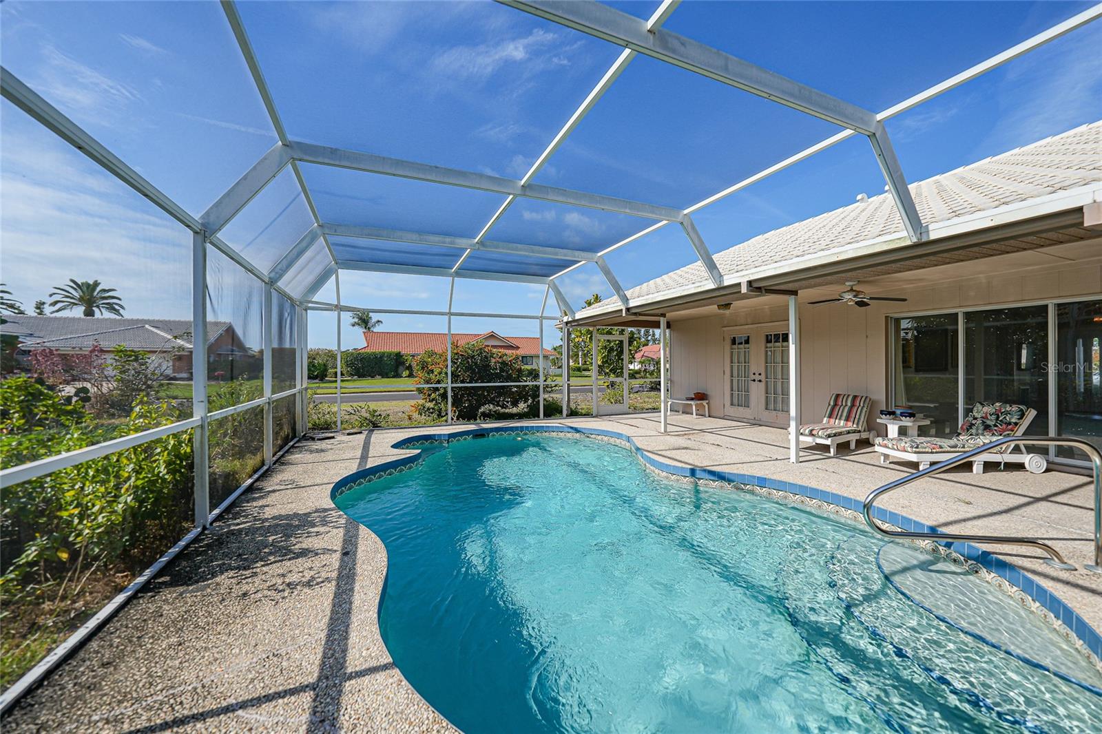 ENGLEWOOD ISLES SUB - Residential