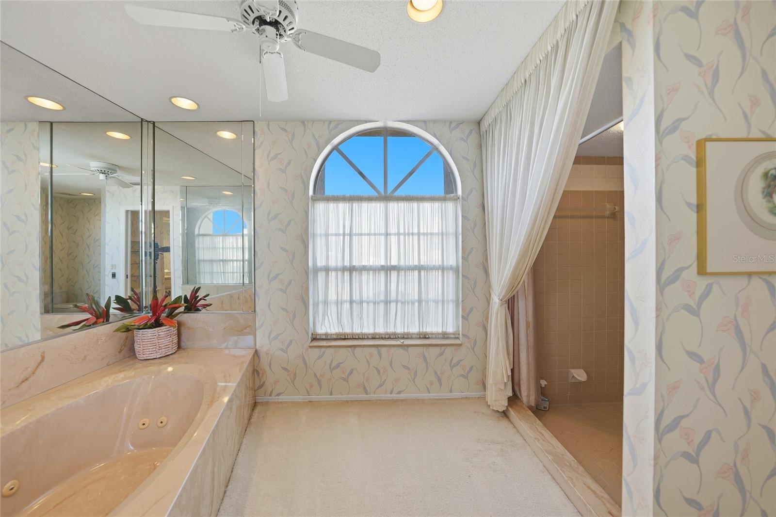 ENGLEWOOD ISLES SUB - Residential