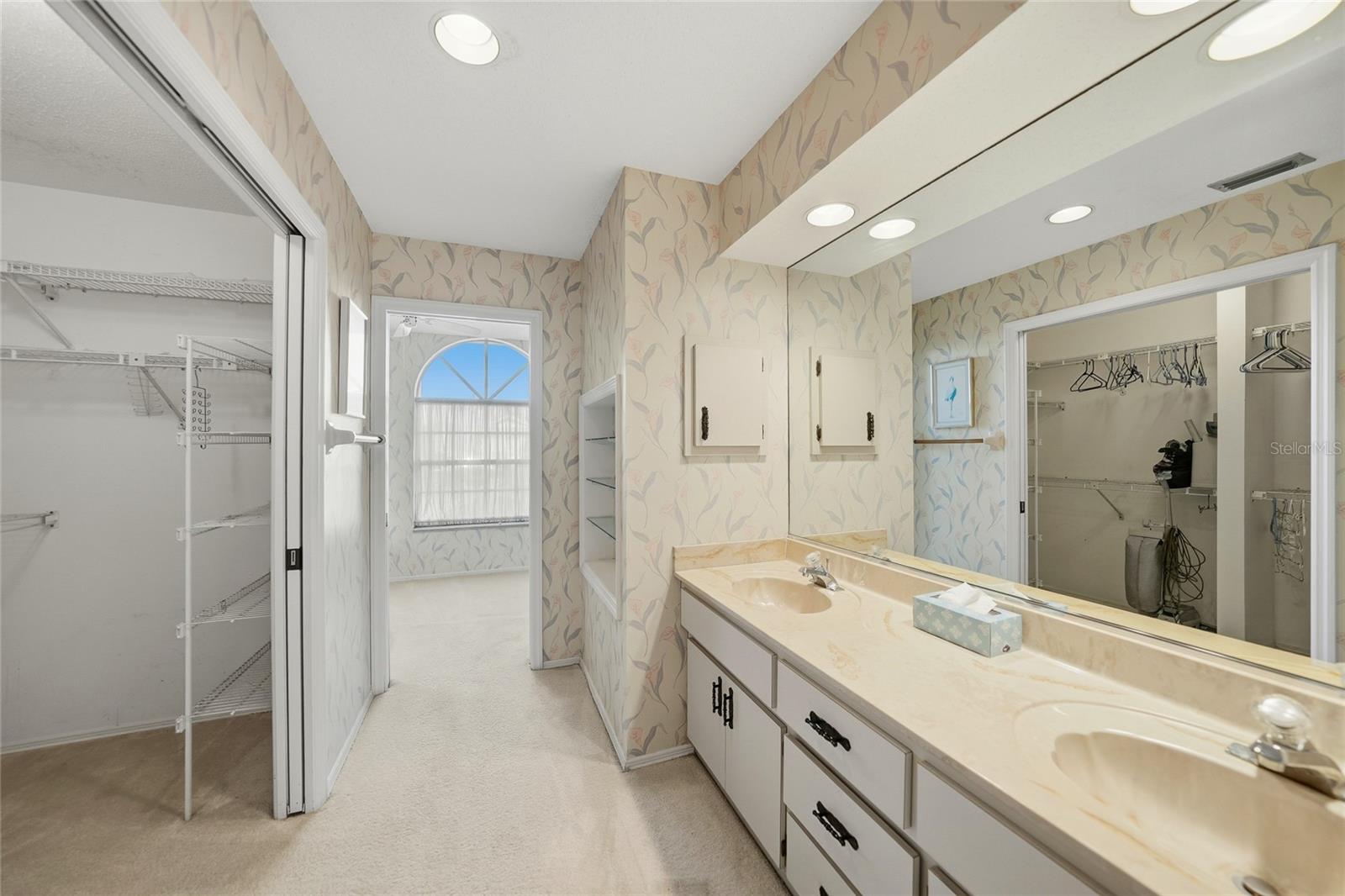 ENGLEWOOD ISLES SUB - Residential