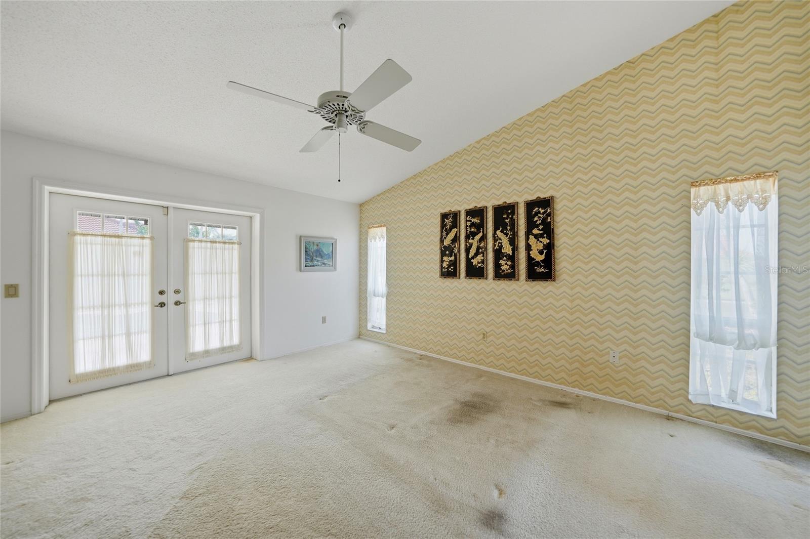 ENGLEWOOD ISLES SUB - Residential