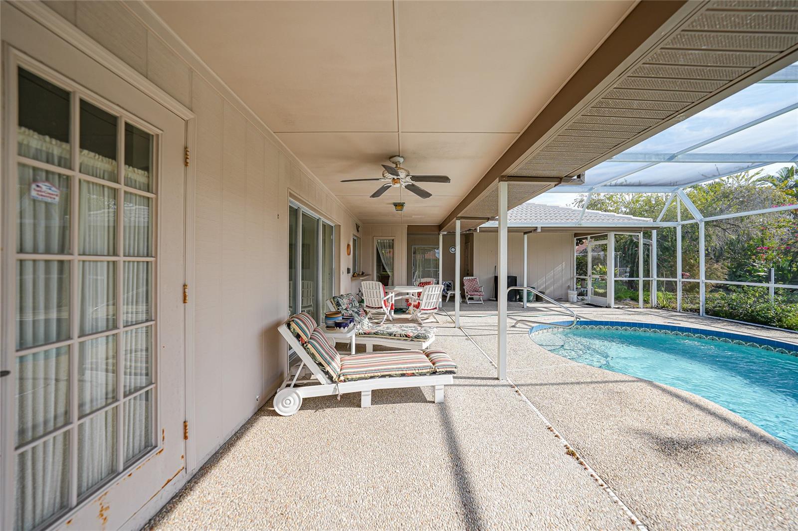 ENGLEWOOD ISLES SUB - Residential